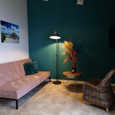 Beach Hotel Oostvoorne Ngoại thất bức ảnh
