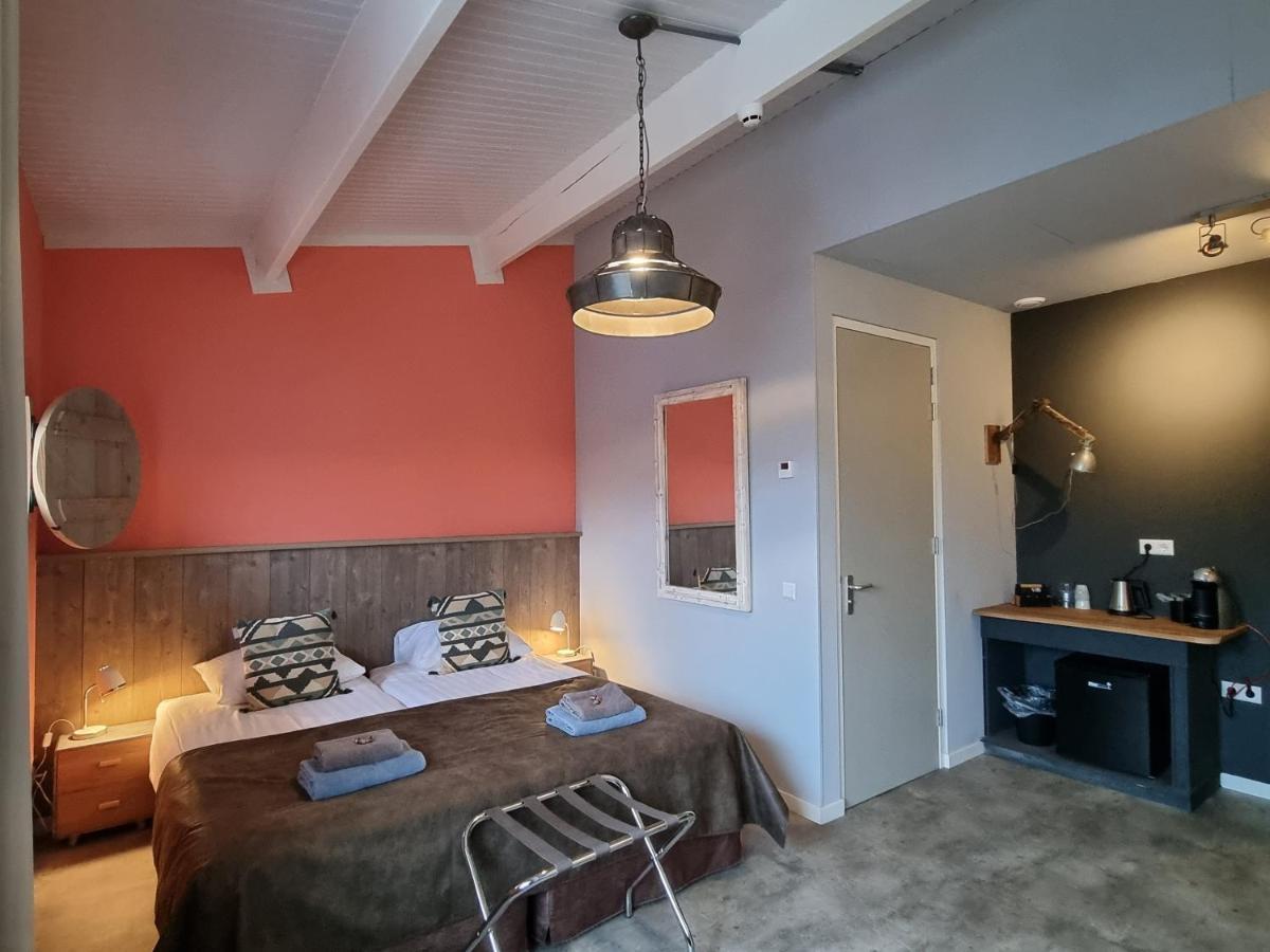 Beach Hotel Oostvoorne Ngoại thất bức ảnh
