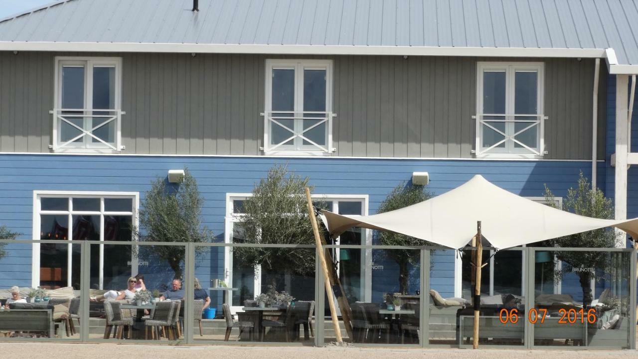 Beach Hotel Oostvoorne Ngoại thất bức ảnh